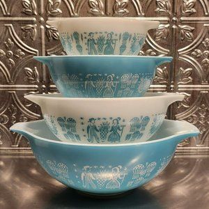 Vintage Pyrex Set of 4 Turquoise Amish Butterprint Cinderella Nesting Bowls